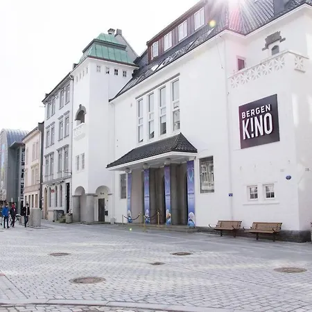 Dinbnb Homes I 4-bedroom Historical House In Romantic Surroundings Сasa de vacaciones Bergen