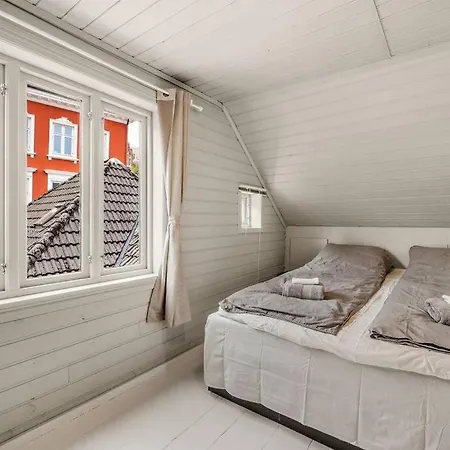 Сasa de vacaciones Dinbnb Homes I 4-bedroom Historical House In Romantic Surroundings Bergen